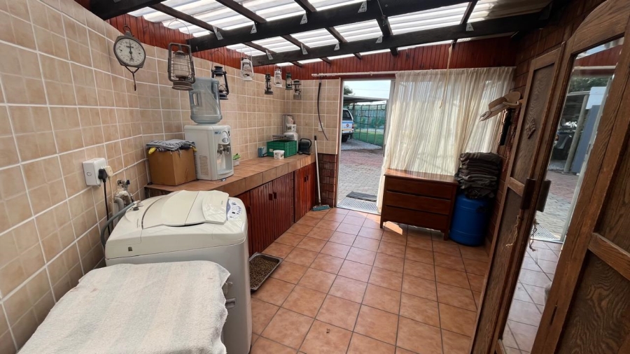 2 Bedroom Property for Sale in Wavecrest Eastern Cape
